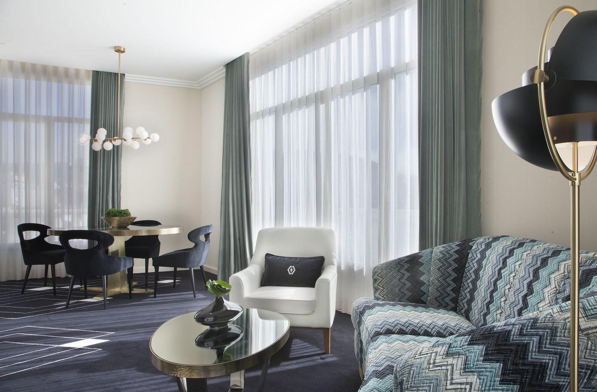 فندق Altis Avenida Lisboa المظهر الخارجي الصورة A suite at the hotel